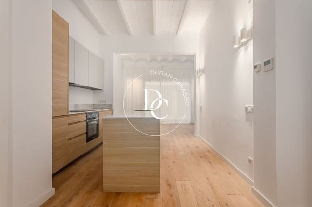 3 bedroom Apartment for sale in El Putxet i El Farró, Barcelona city - € 650,000 (Ref: 8393397)