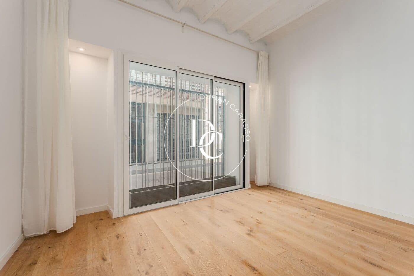 3 soverom Leilighet til salgs i Barcelona by - € 650 000 (Ref: 8393397)