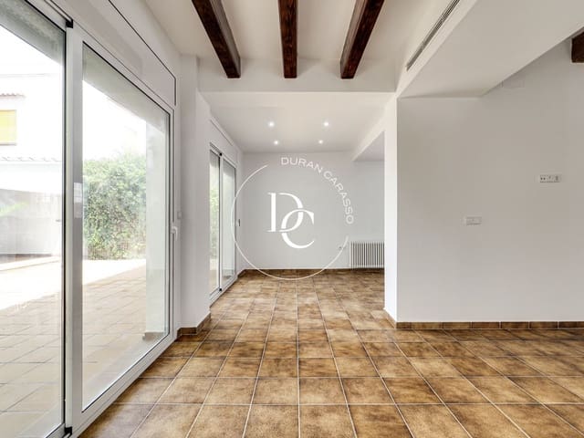 4 sovrum Villa till salu i Sitges - 1 850 000 € (Ref: 8415686)