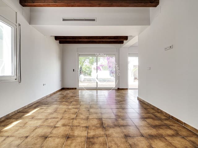 4 sovrum Villa till salu i Sitges - 1 850 000 € (Ref: 8415686)