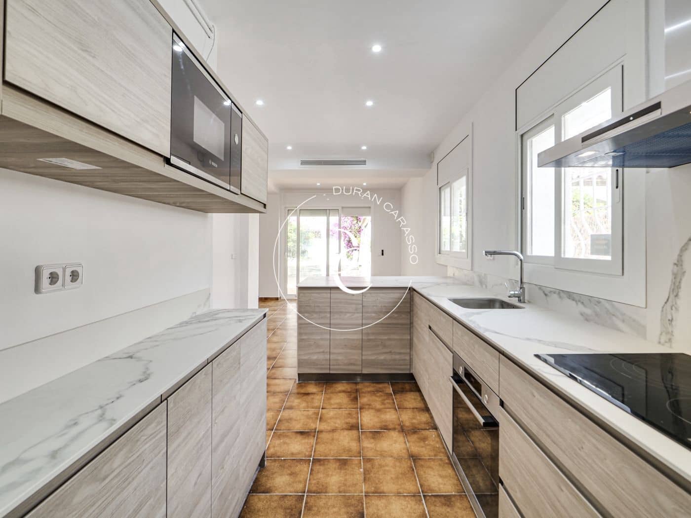 4 soveværelse Villa til salg i Sitges - € 1.850.000 (Ref: 8415686)