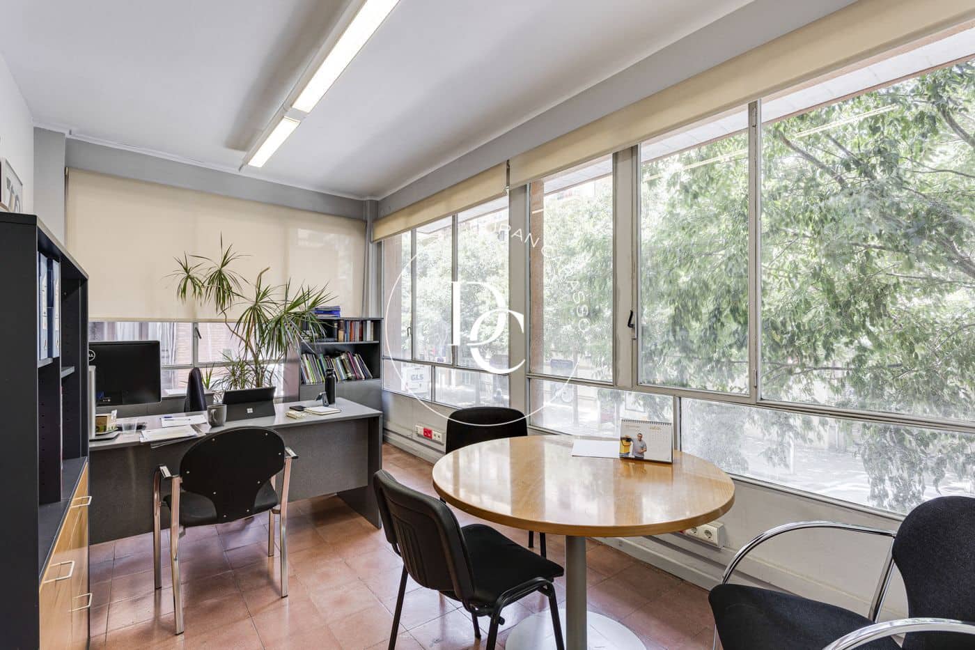 Biuro na sprzedaż w Miasto Barcelona - 515 000 € (Ref: 8455914)