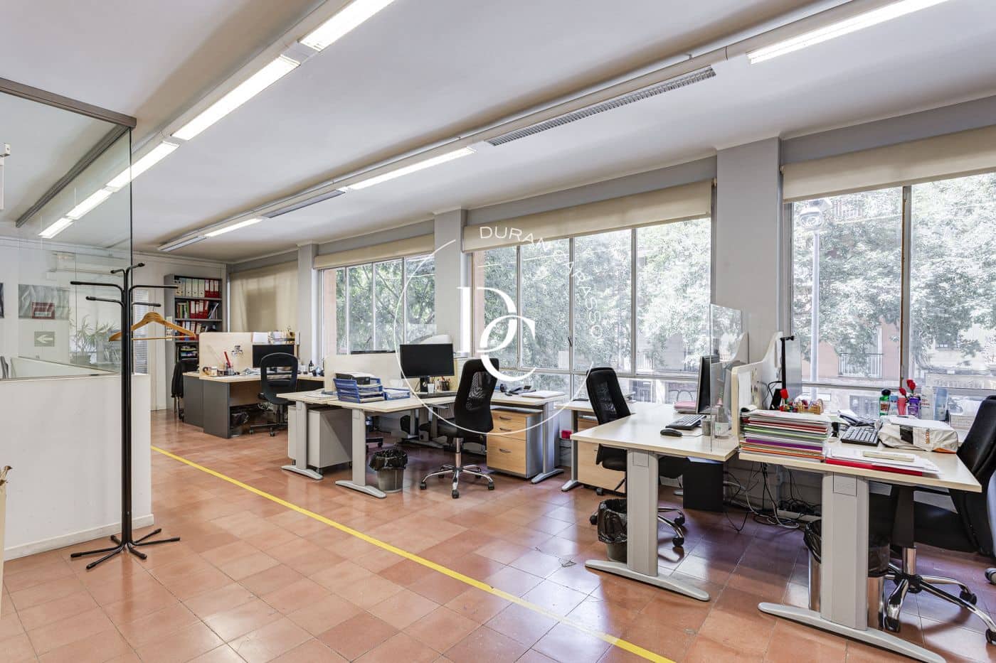Biuro na sprzedaż w Miasto Barcelona - 515 000 € (Ref: 8455914)