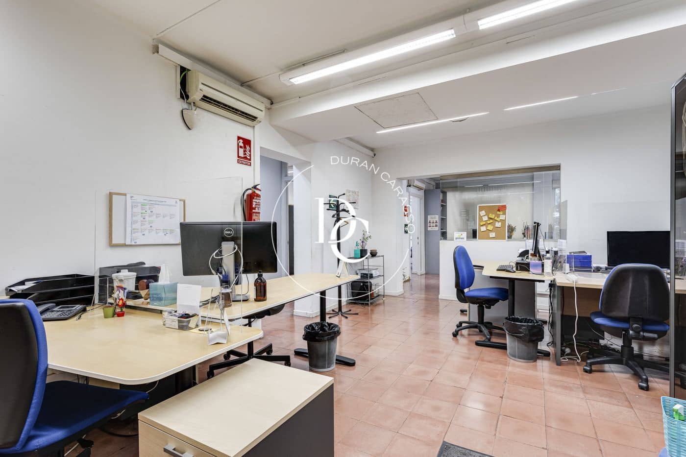 Biuro na sprzedaż w Miasto Barcelona - 515 000 € (Ref: 8455914)
