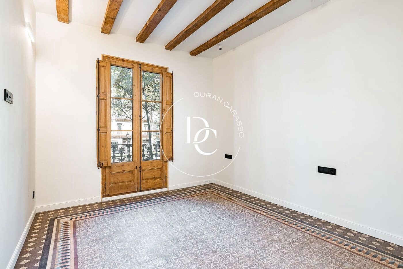 3 bedroom Apartment for sale in Barcelona city - € 1,245,000 (Ref: 8463911)