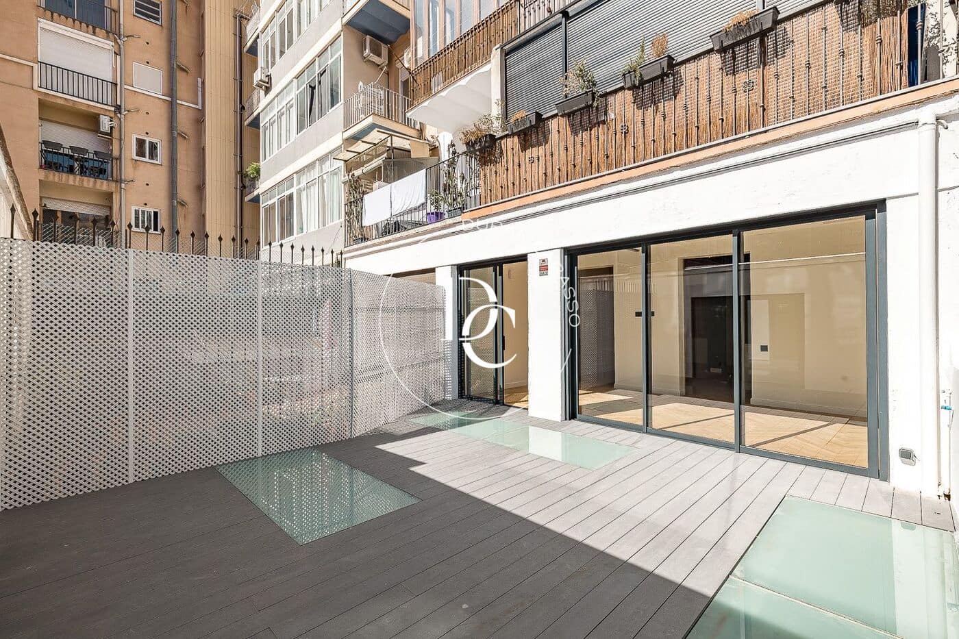 3 bedroom Apartment for sale in Barcelona city - € 1,245,000 (Ref: 8463911)