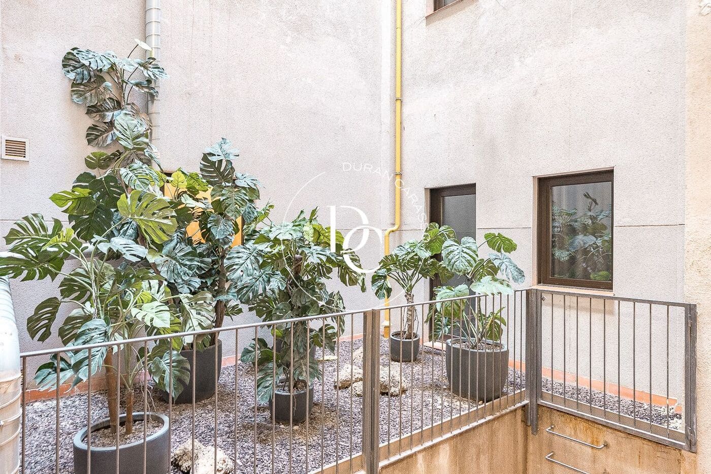 3 bedroom Apartment for sale in Barcelona city - € 1,245,000 (Ref: 8463911)