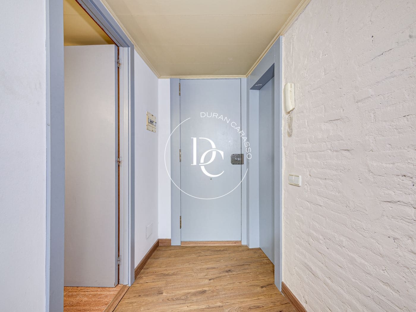 2 bedroom Apartment for sale in Barcelona city - € 500,000 (Ref: 8472663)