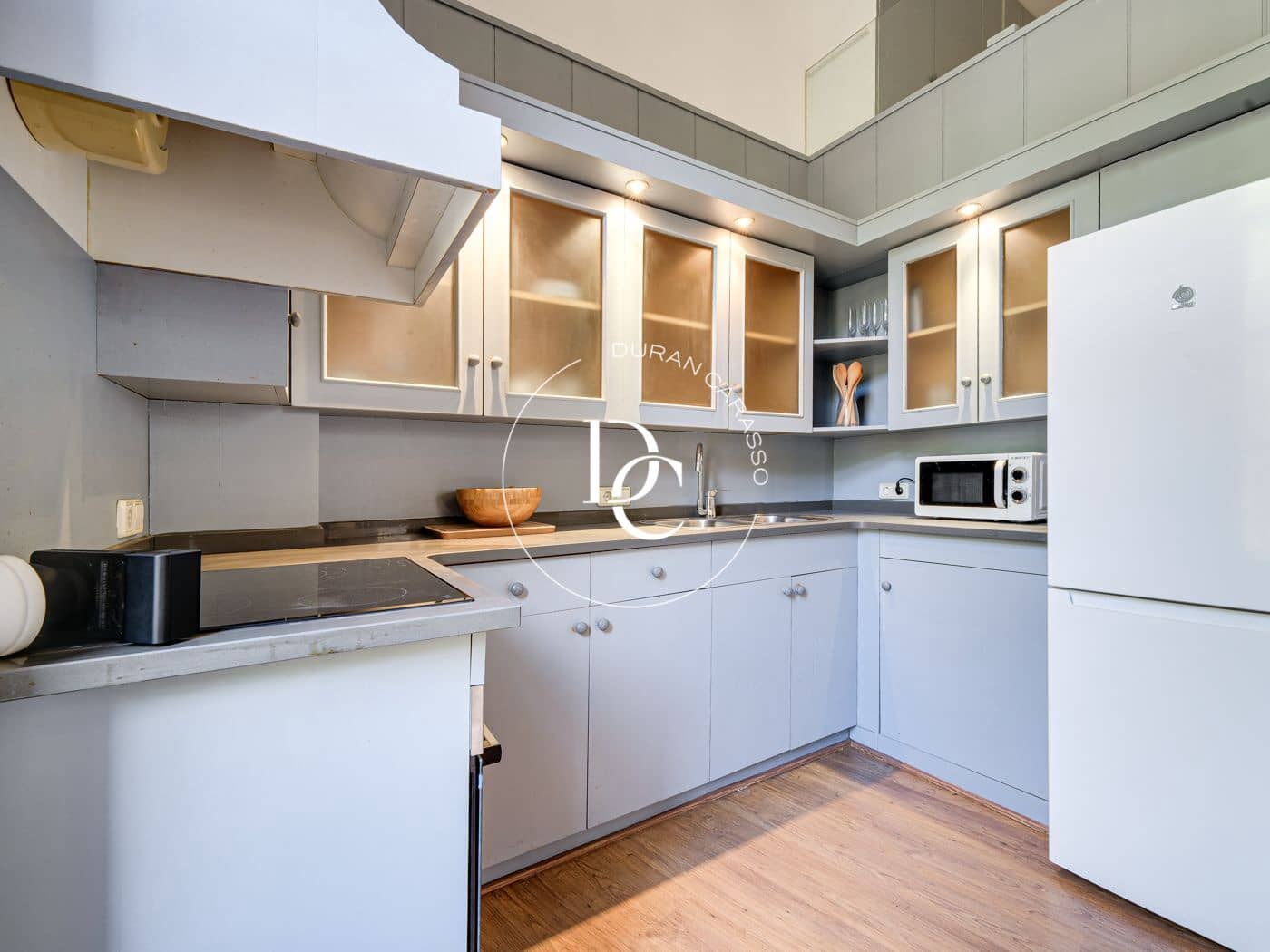 2 bedroom Apartment for sale in Barcelona city - € 500,000 (Ref: 8472663)