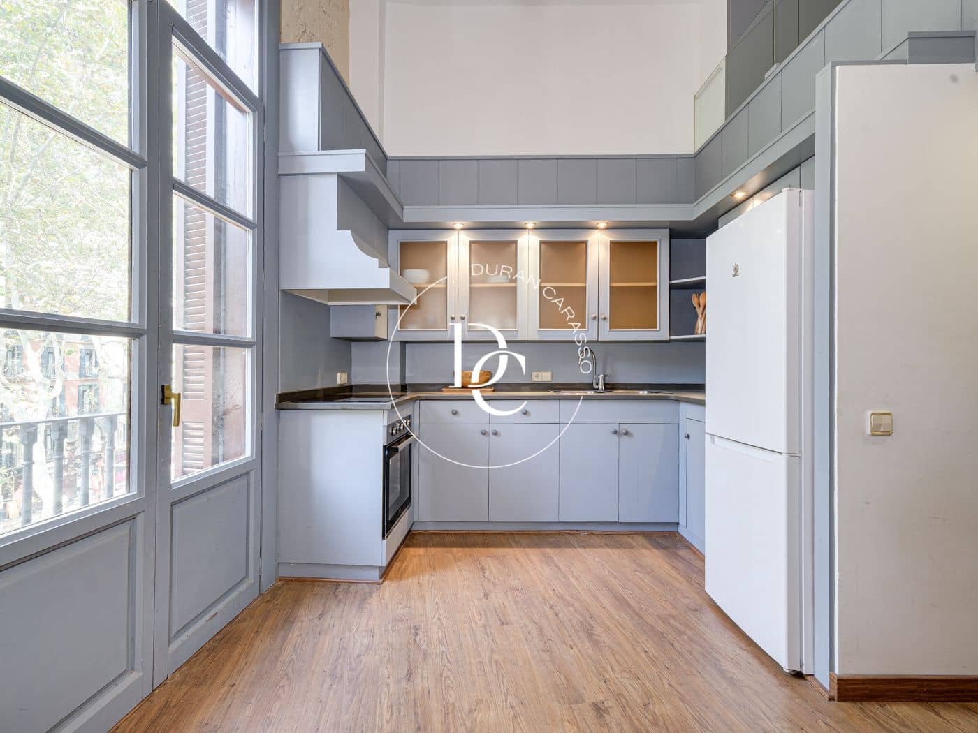 2 bedroom Apartment for sale in Barcelona city - € 500,000 (Ref: 8472663)