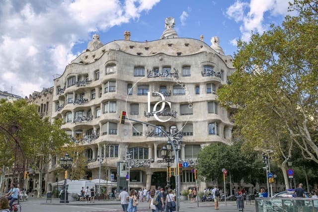2 bedroom Penthouse for sale in La Dreta de L'Eixample, Barcelona city - € 2,150,000 (Ref: 8511852)