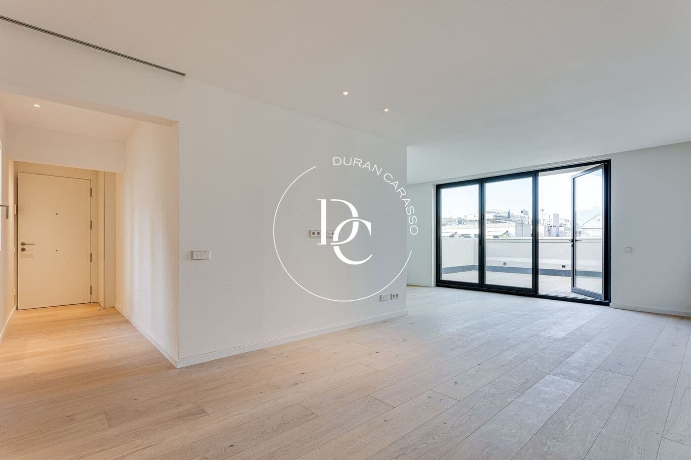 2 soveværelse Penthouse til salg i Barcelona by - € 2.390.000 (Ref: 8511852)