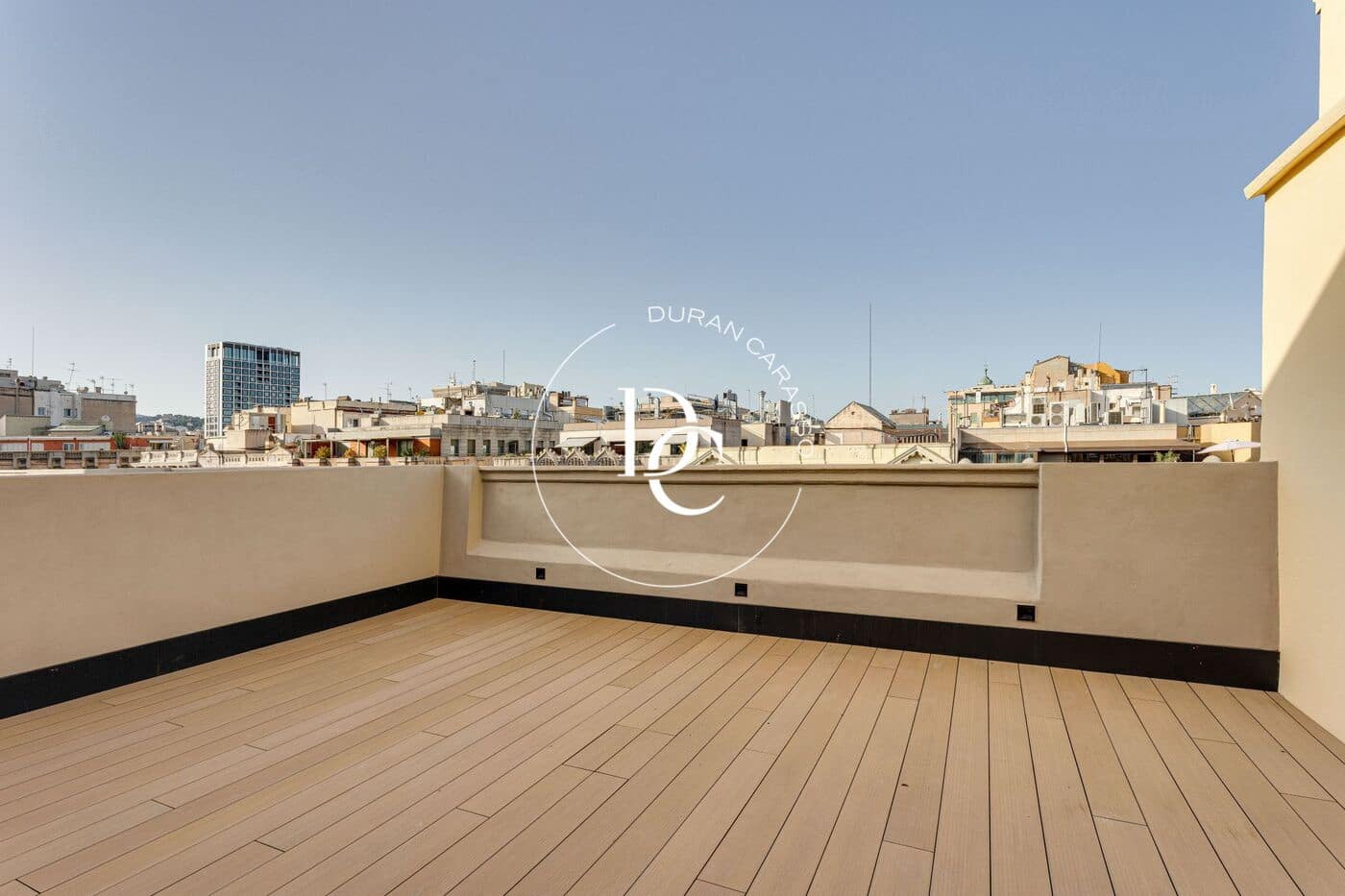 2 soveværelse Penthouse til salg i Barcelona by - € 2.390.000 (Ref: 8511852)