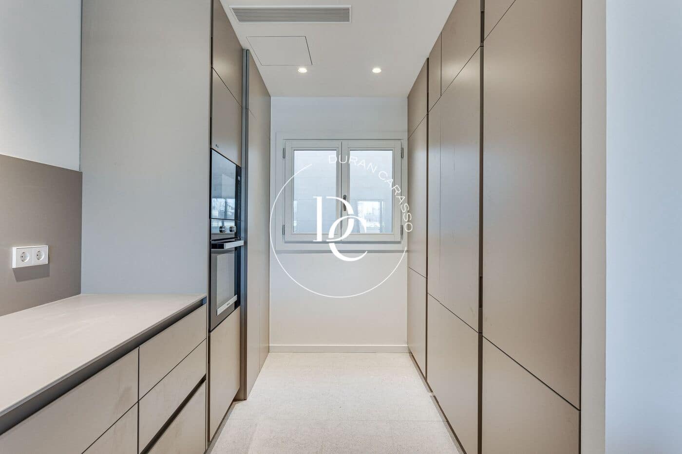 2 soveværelse Penthouse til salg i Barcelona by - € 2.390.000 (Ref: 8511852)