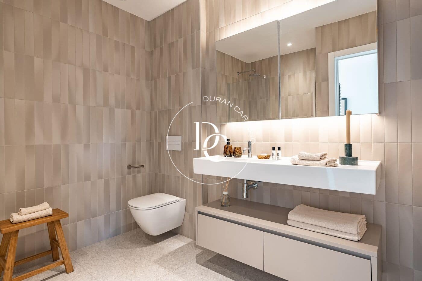 2 slaapkamer Penthouse te koop in Barcelona stad - € 2.150.000 (Ref: 8511852)