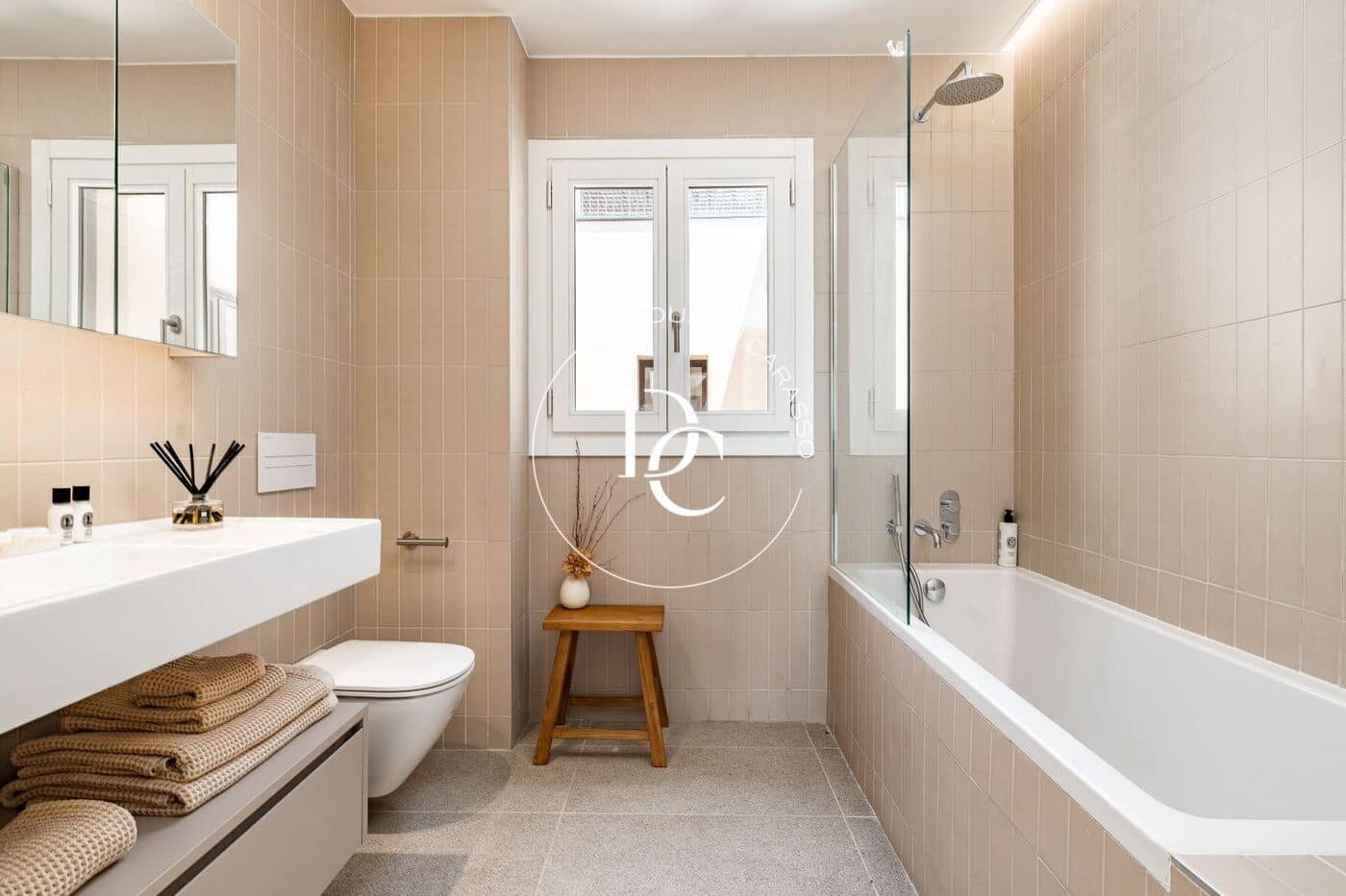 2 slaapkamer Penthouse te koop in Barcelona stad - € 2.150.000 (Ref: 8511852)