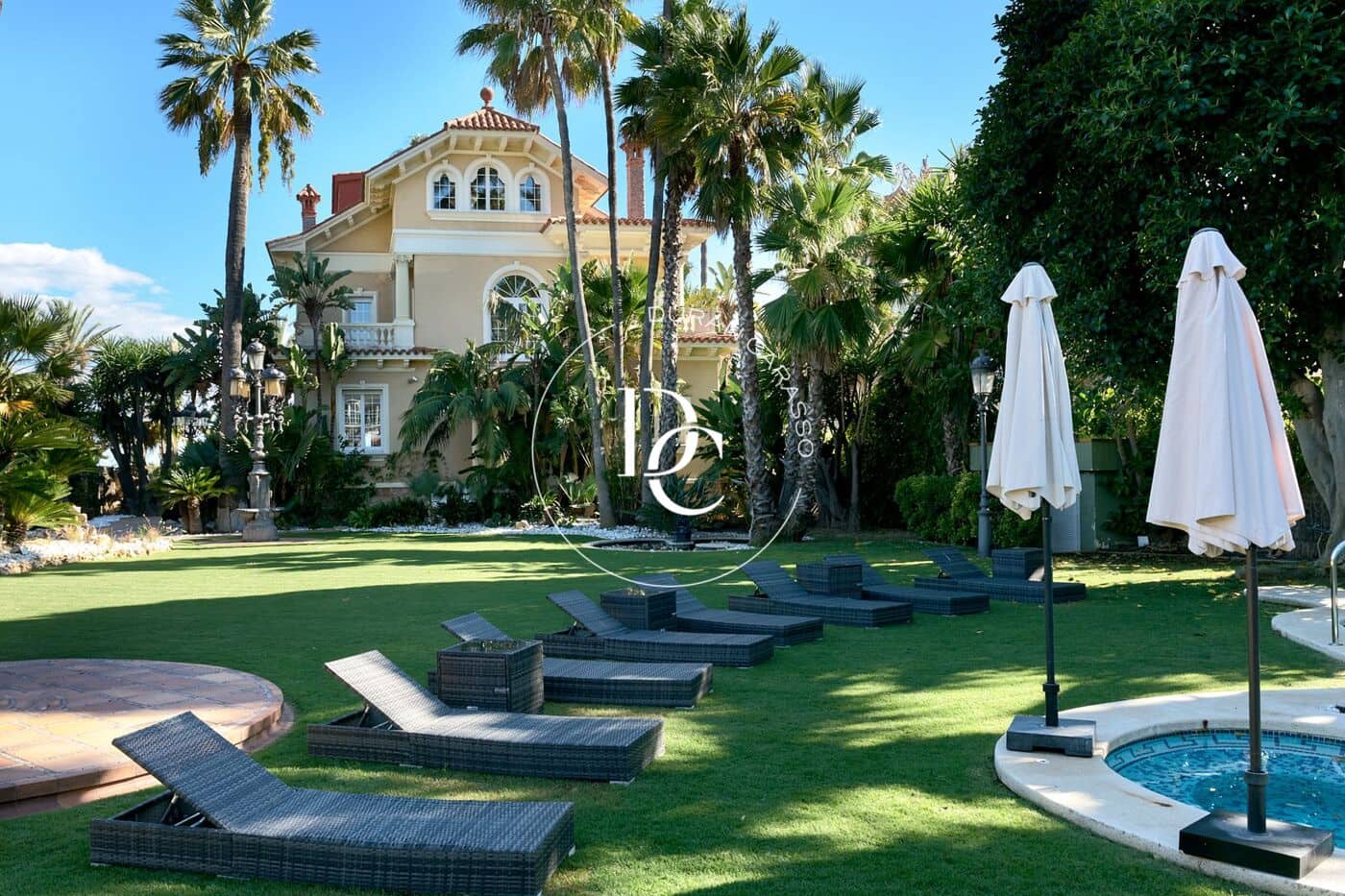 6 soveværelse Villa til salg i Sitges med swimmingpool - € 11.900.000 (Ref: 8532147)