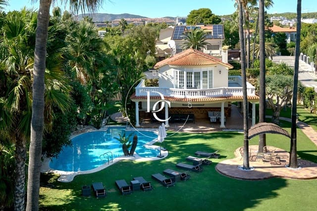 6 soveværelse Villa til salg i Sitges med swimmingpool - € 11.900.000 (Ref: 8532147)