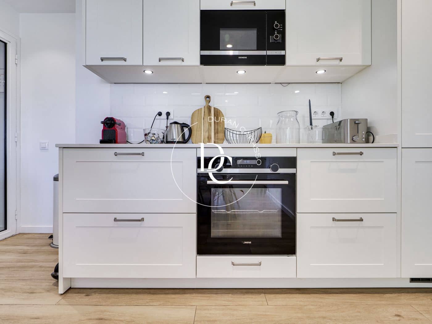 4 bedroom Apartment for rent in Sitges with pool - € 4,950 (Ref: 8532155)