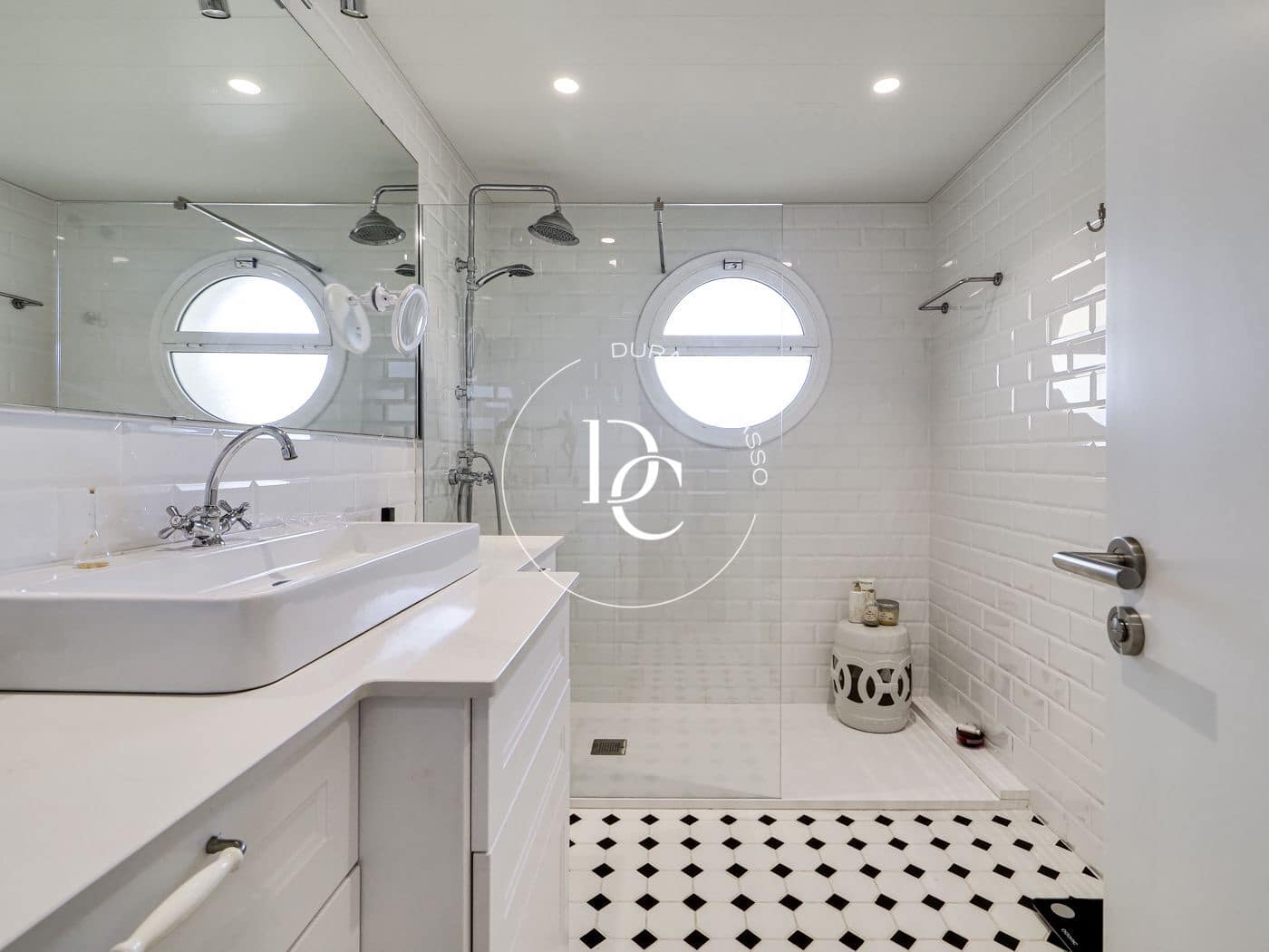 4 bedroom Apartment for rent in Sitges with pool - € 4,950 (Ref: 8532155)