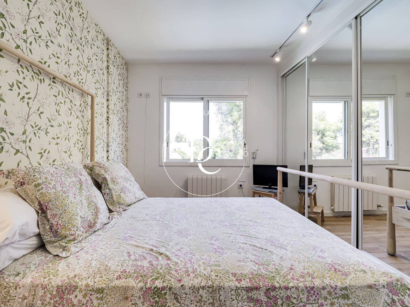 4 bedroom Apartment for rent in Sitges with pool - € 4,950 (Ref: 8532155)