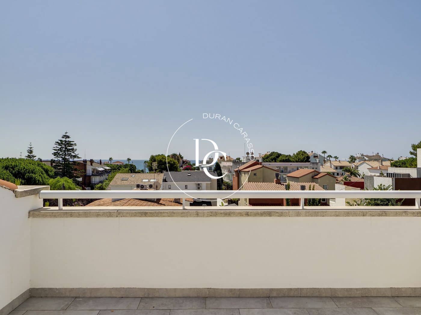 4 bedroom Apartment for rent in Sitges with pool - € 4,950 (Ref: 8532155)