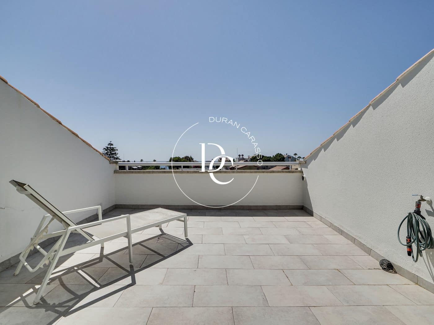 4 bedroom Apartment for rent in Sitges with pool - € 4,950 (Ref: 8532155)