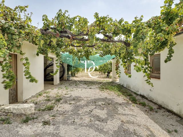 9 bedroom Finca/Country House for sale in Font-rubí with pool - € 1,800,000 (Ref: 8557538)