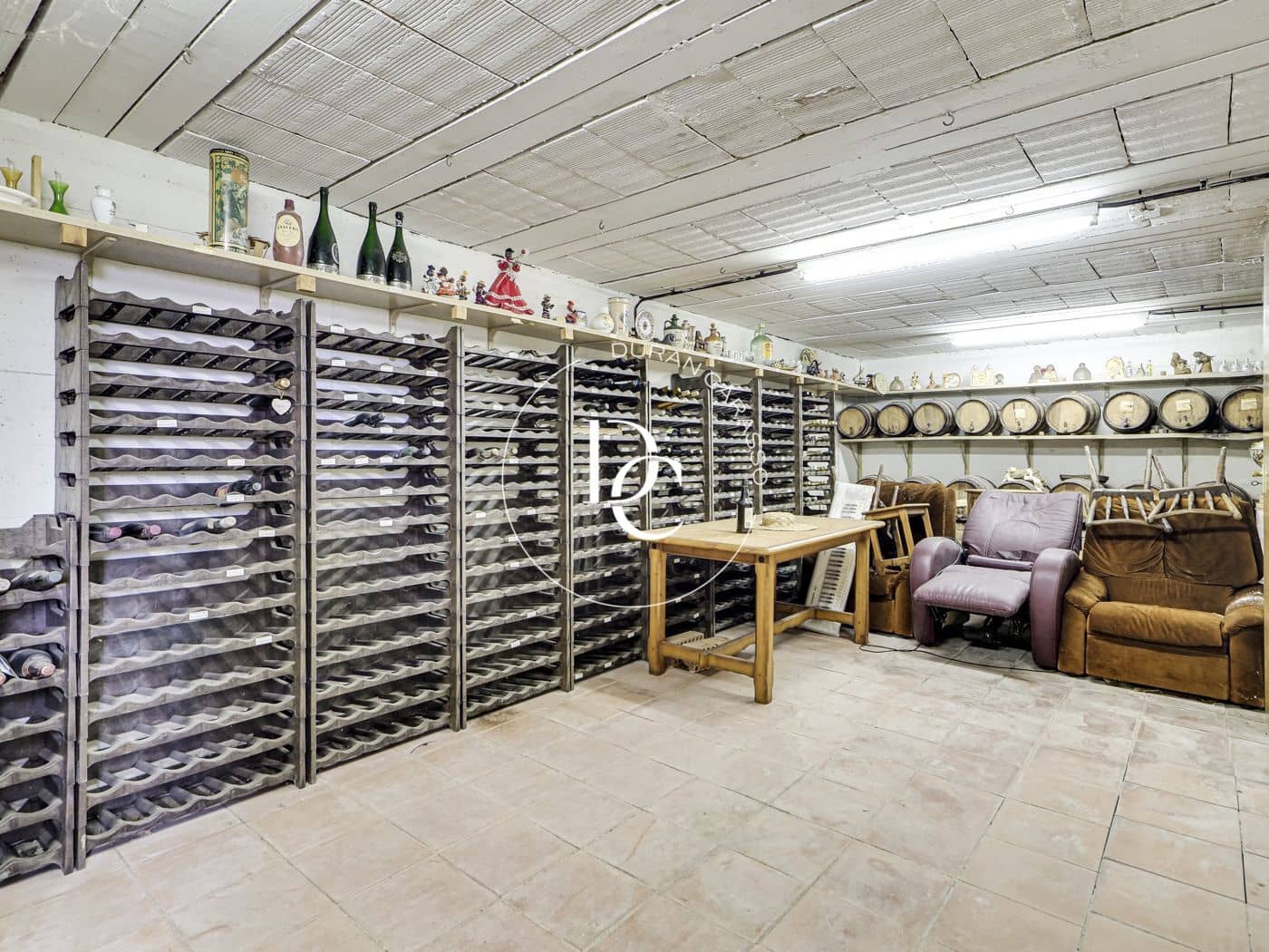 9 soveværelse Finca/Landehus til salg i Font-rubi med swimmingpool - € 1.800.000 (Ref: 8557538)