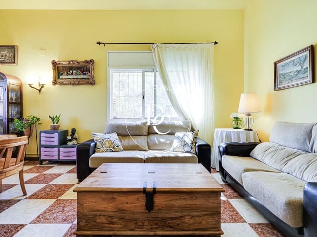 3 sovrum Villa till salu i Canyelles - 360 000 € (Ref: 8576910)