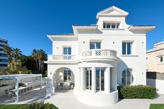 7 sovrum Villa till salu i Sitges med pool - 5 990 000 € (Ref: 8653319)