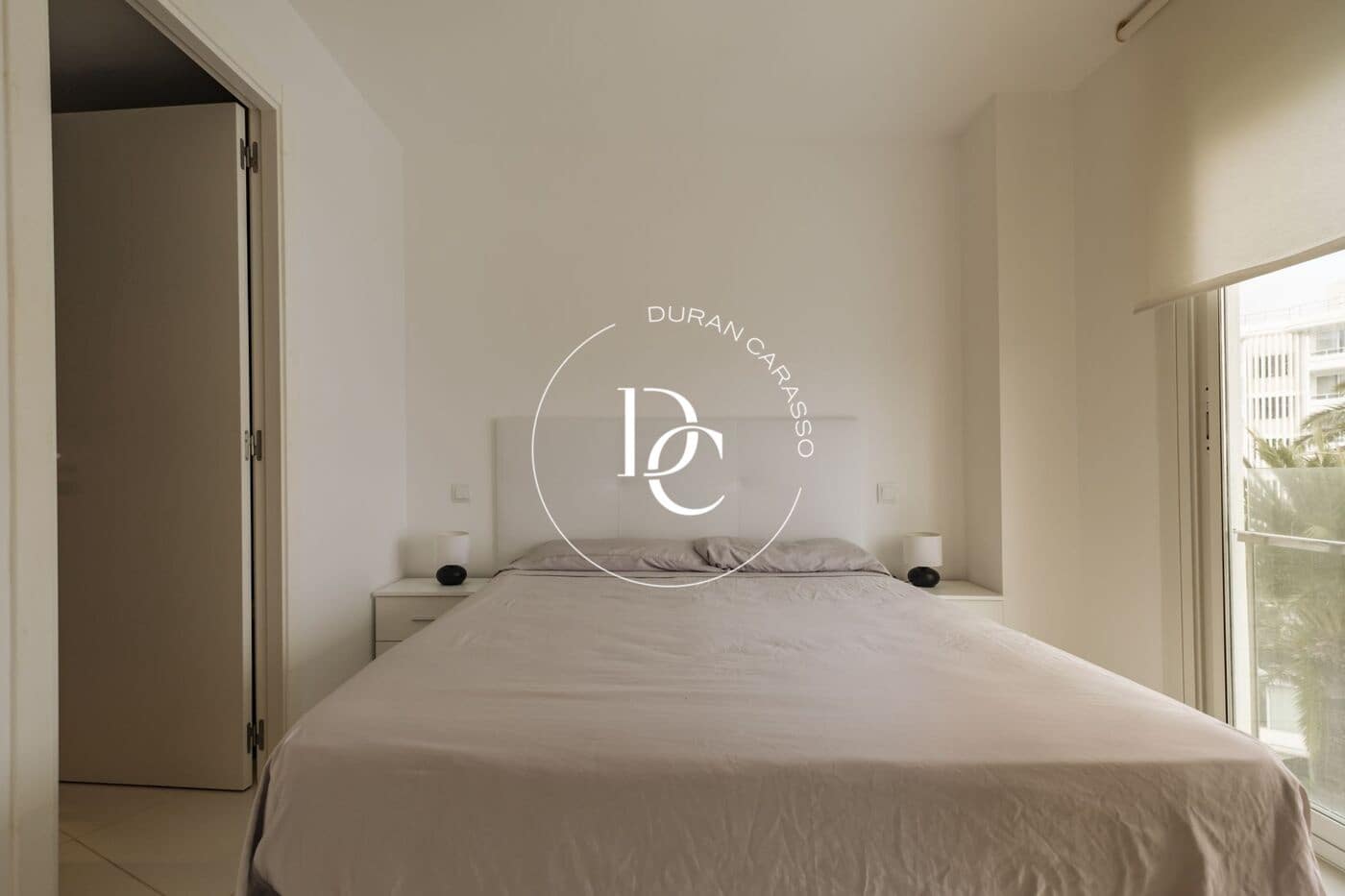 2 bedroom Apartment for sale in Ibiza / Eivissa town - € 790,000 (Ref: 8660592)