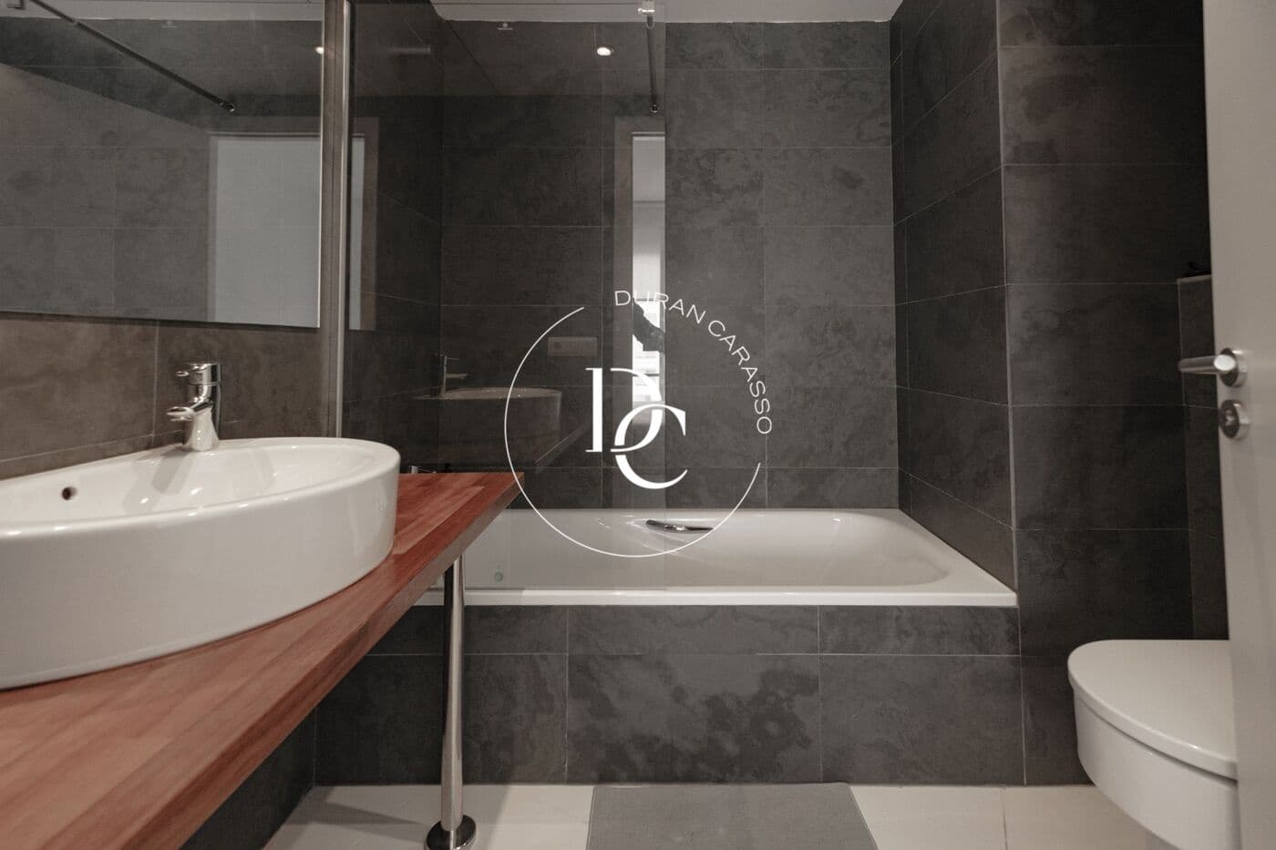 2 bedroom Apartment for sale in Ibiza / Eivissa town - € 790,000 (Ref: 8660592)