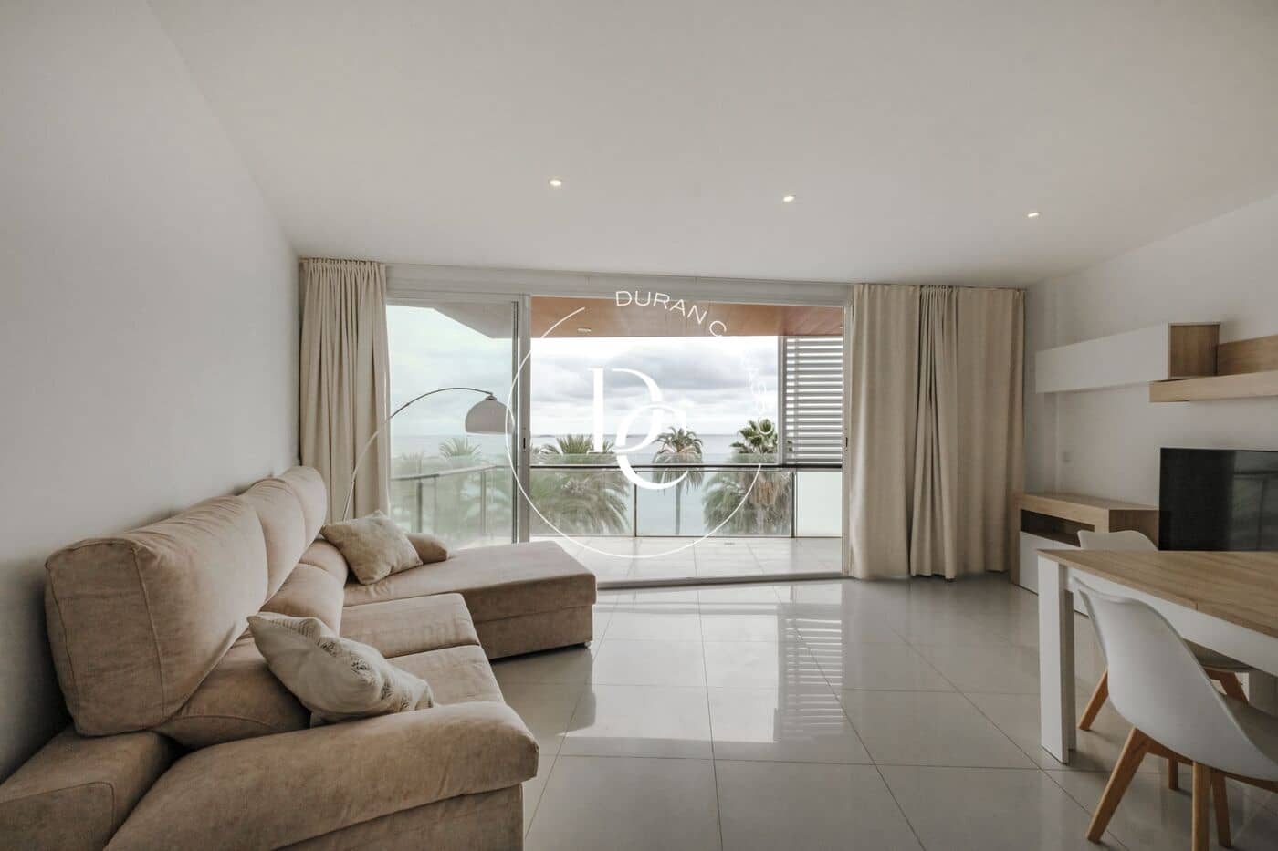 2 bedroom Apartment for sale in Ibiza / Eivissa town - € 790,000 (Ref: 8660593)