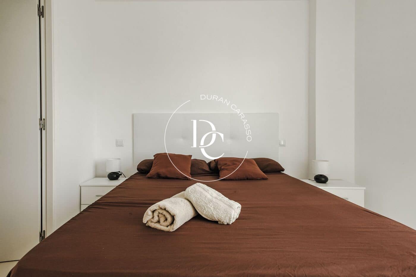 2 bedroom Apartment for sale in Ibiza / Eivissa town - € 790,000 (Ref: 8660593)