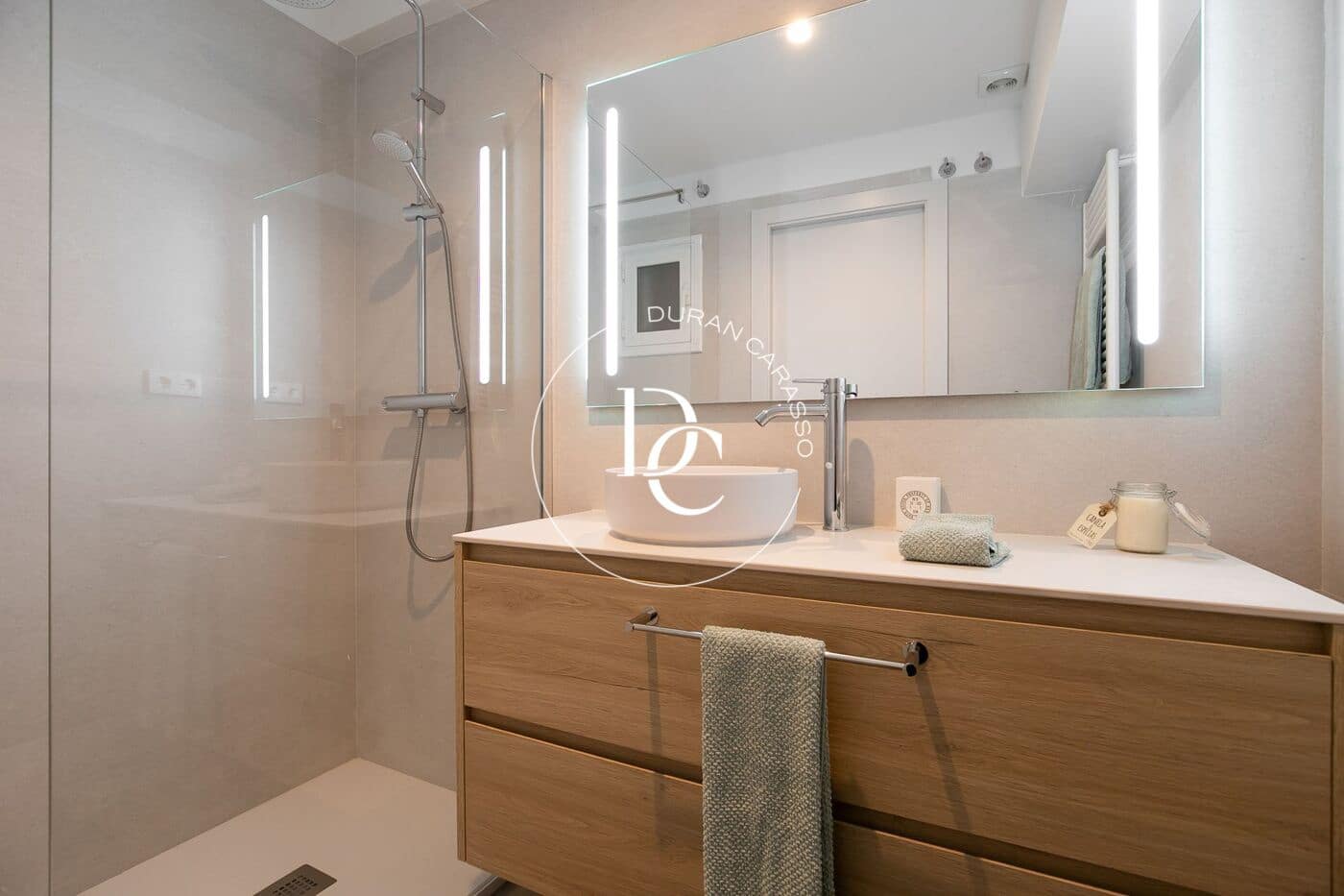 2 makuuhuone Huoneisto vuokrattavana paikassa Barcelona kaupunki - 3 000 € (Ref: 8672175)