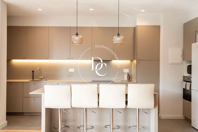 2 soveværelse Lejlighed til leje i Sant Gervasi - Galvany, Barcelona by - € 3.000 (Ref: 8672175)