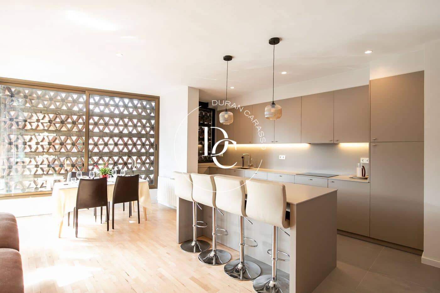 2 makuuhuone Huoneisto vuokrattavana paikassa Barcelona kaupunki - 3 000 € (Ref: 8672175)