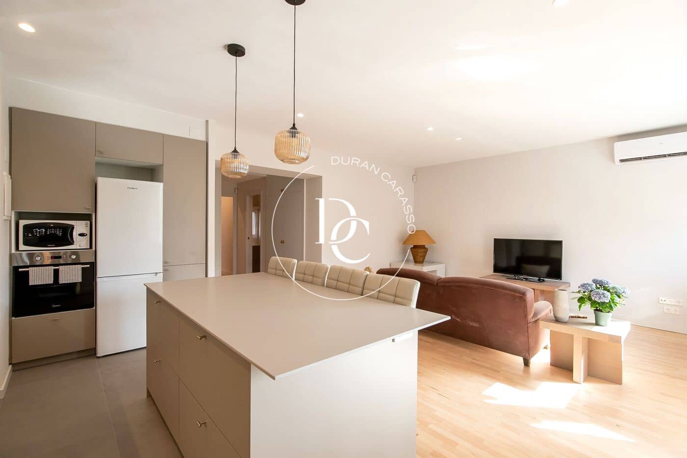 2 makuuhuone Huoneisto vuokrattavana paikassa Barcelona kaupunki - 3 000 € (Ref: 8672175)