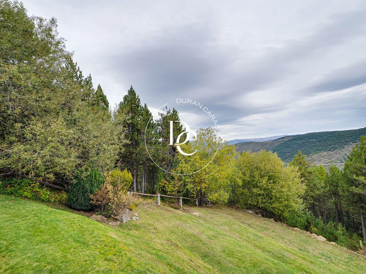 Byggegrund til salg i Alp - € 160.000 (Ref: 8678064)