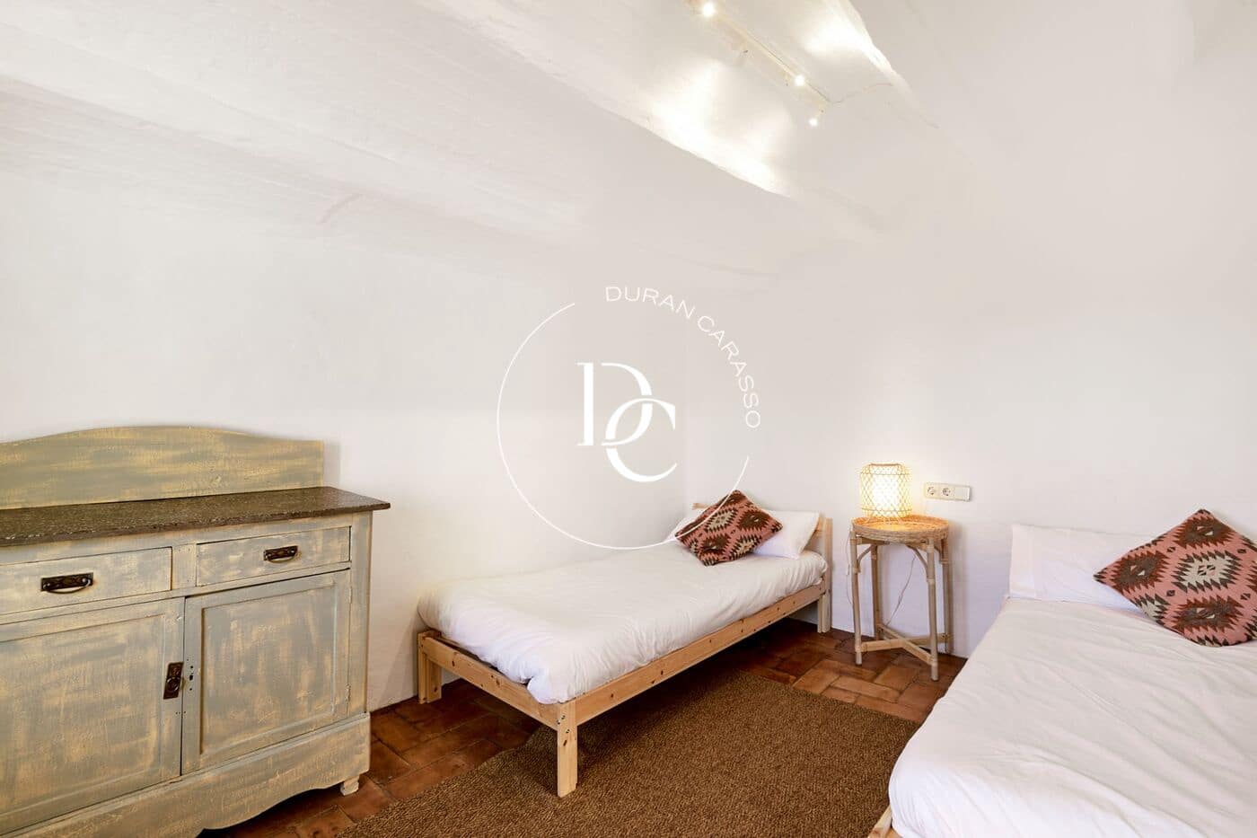 6 soveværelse Finca/Landehus til salg i Vilafranca del Penedes med swimmingpool - € 1.250.000 (Ref: 8686204)