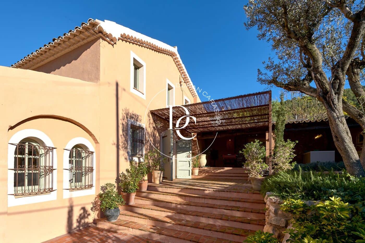 6 soveværelse Finca/Landehus til salg i Vilafranca del Penedes med swimmingpool - € 1.250.000 (Ref: 8686204)