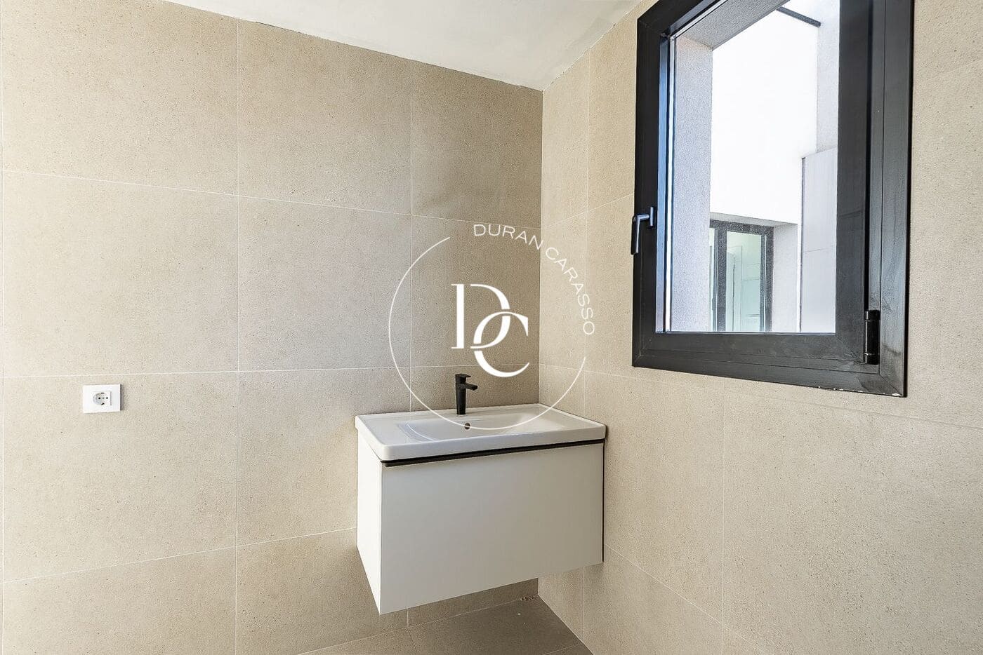 1 soveværelse Penthouse til salg i Barcelona by - € 520.000 (Ref: 8697999)