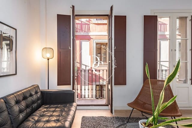 2 soveværelse Lejlighed til salg i El Barri Gòtic, Barcelona by - € 490.000 (Ref: 8704155)