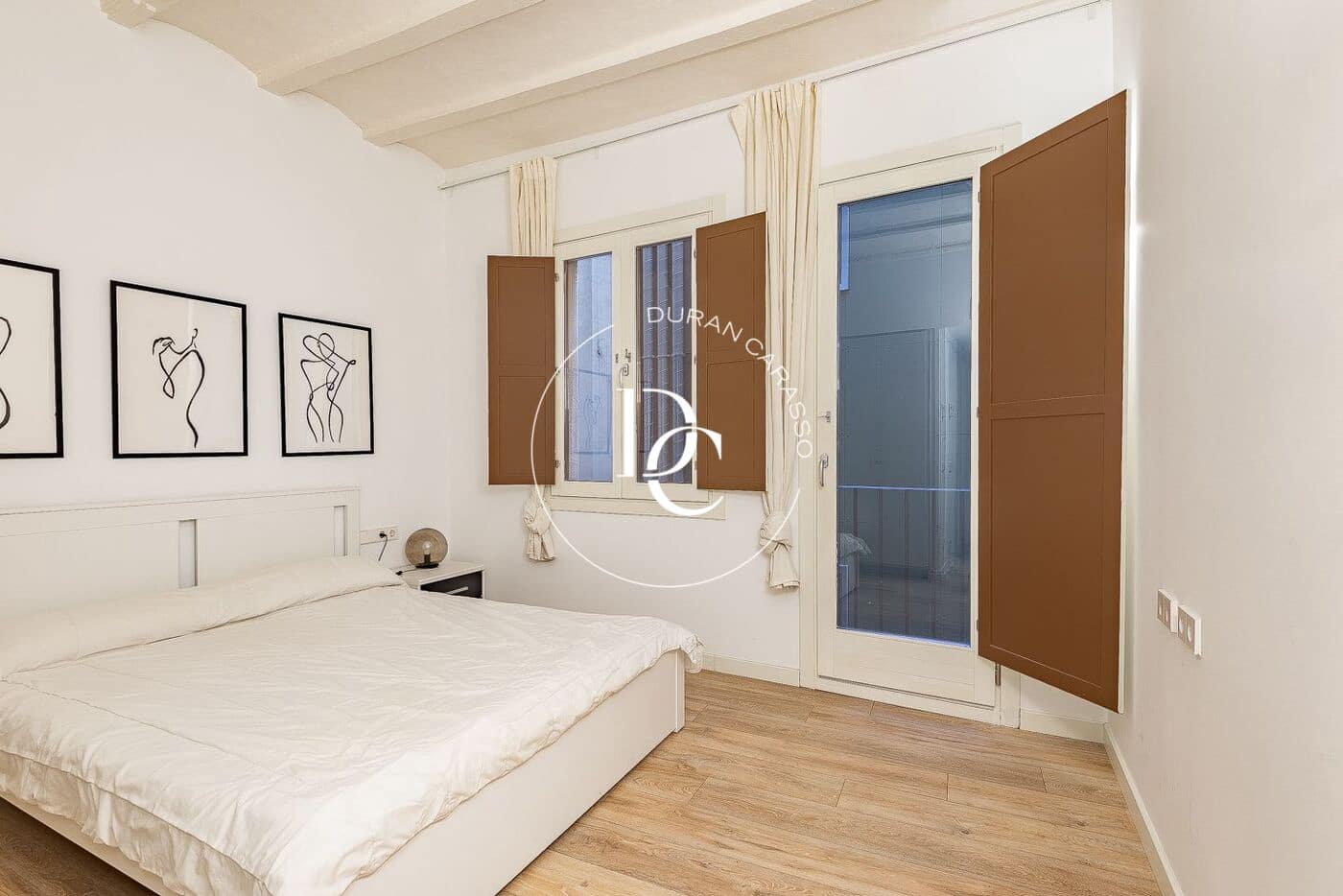 2 quarto Penthouse para venda em Barcelona cidade - 750 000 € (Ref: 8724040)