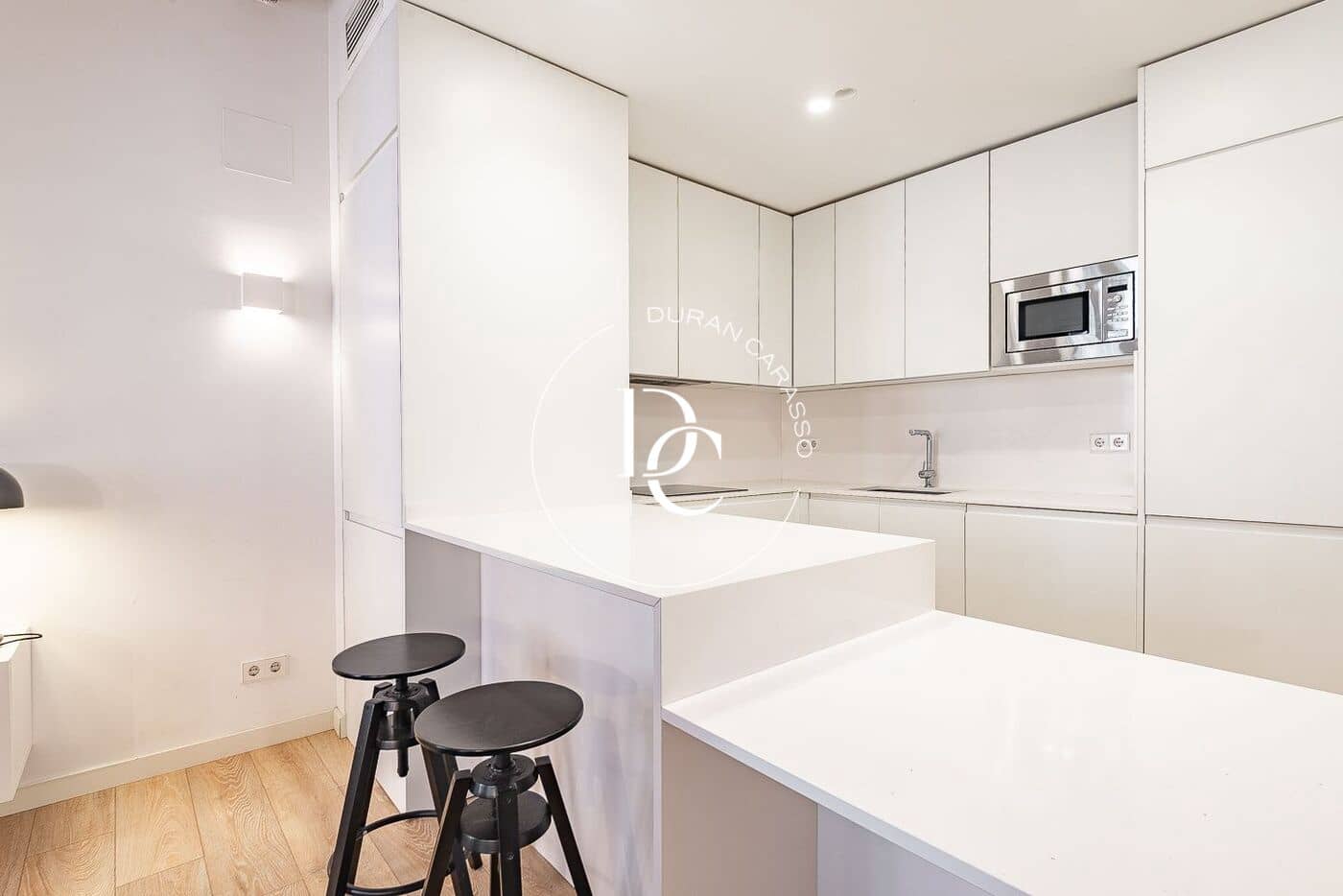 2 quarto Penthouse para venda em Barcelona cidade - 750 000 € (Ref: 8724040)