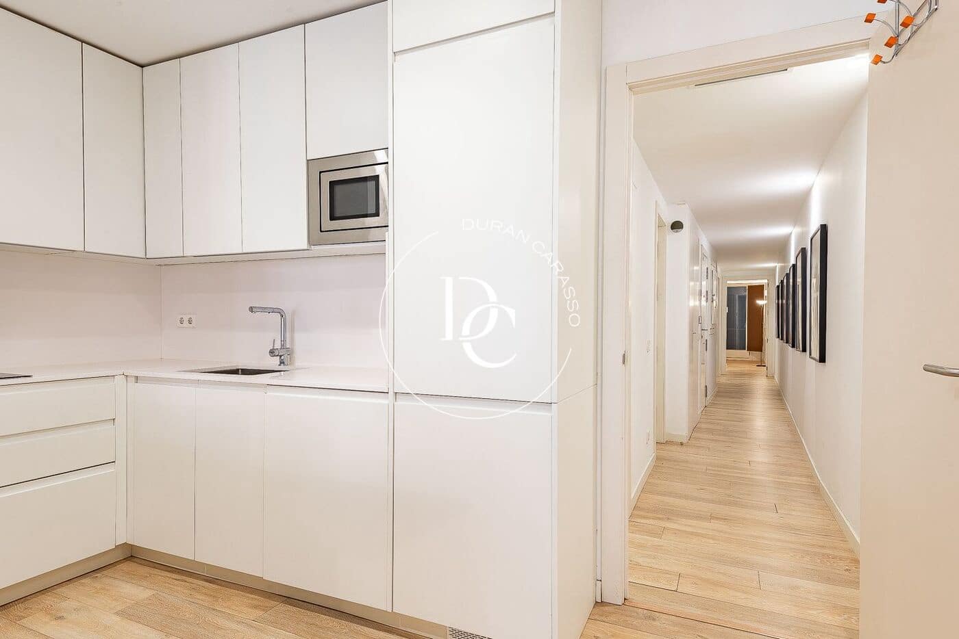 2 quarto Penthouse para venda em Barcelona cidade - 750 000 € (Ref: 8724040)