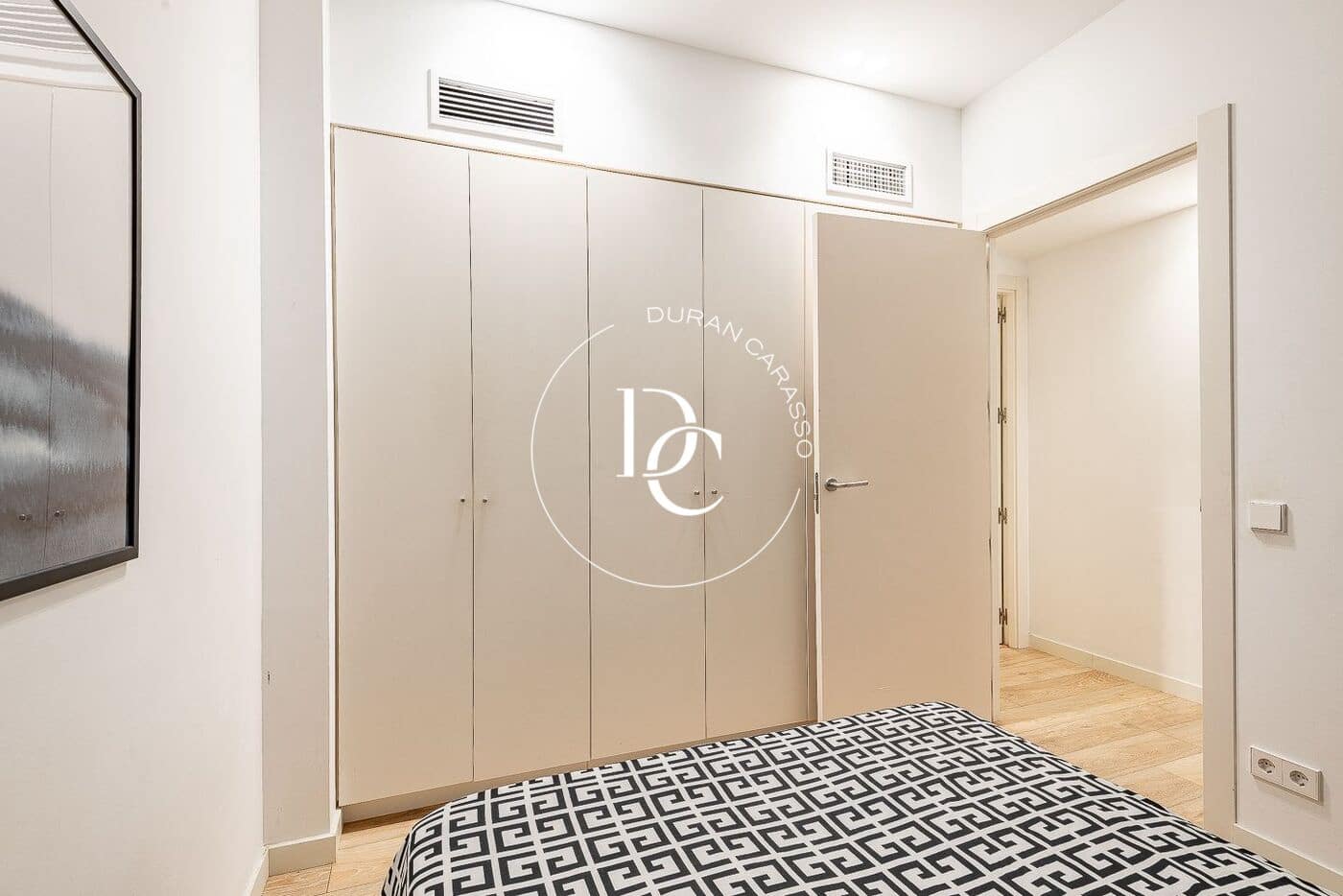 2 quarto Penthouse para venda em Barcelona cidade - 750 000 € (Ref: 8724040)