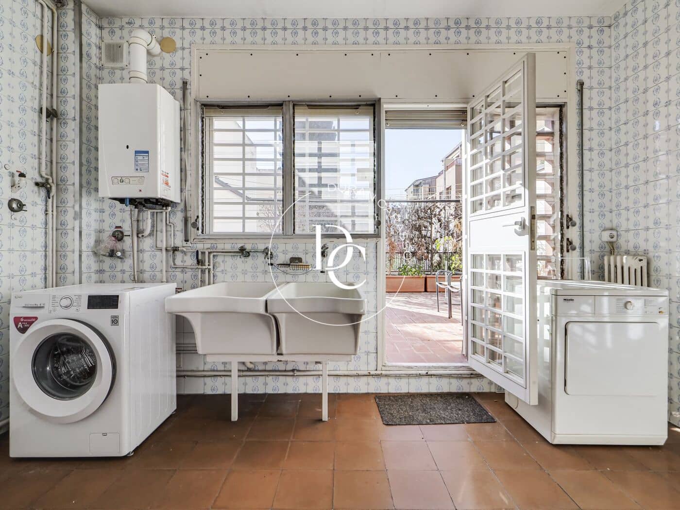 8 soverom Villa til salgs i Barcelona by - € 3 150 000 (Ref: 8757973)