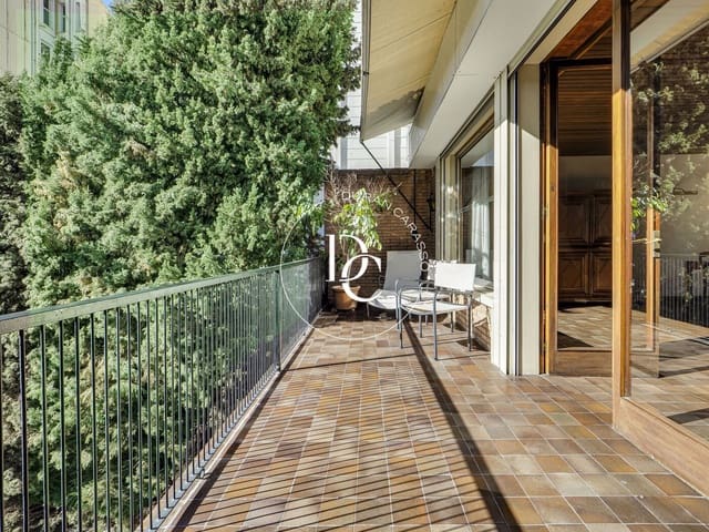 8 bedroom Villa for sale in El Putxet i El Farró, Barcelona city - € 3,150,000 (Ref: 8757973)